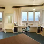 Rex Отель Ливорно