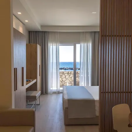 Rex Hotel