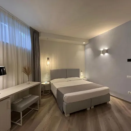 Rex Hotel 4*